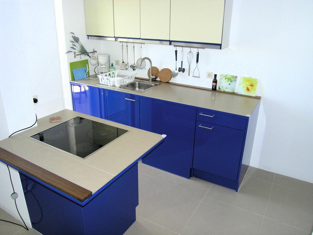 Apartman Kucer Veglia Exterior foto